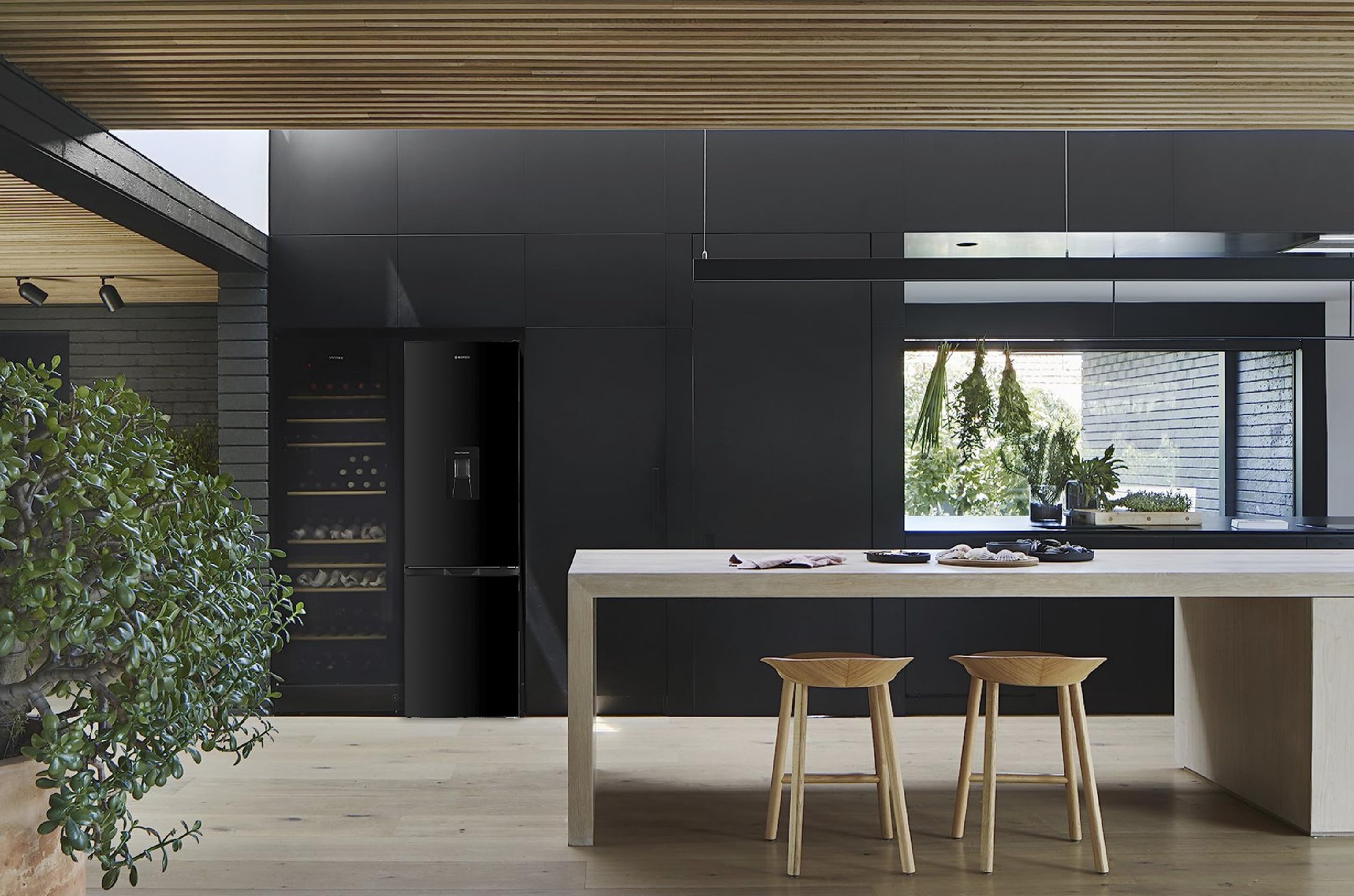 ElecCuisine Refrigerateur combiné - congélateur bas - Noir - capacité 262L - Classe E